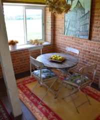 salle-petit-dejeuner-vue-sur-les-champs